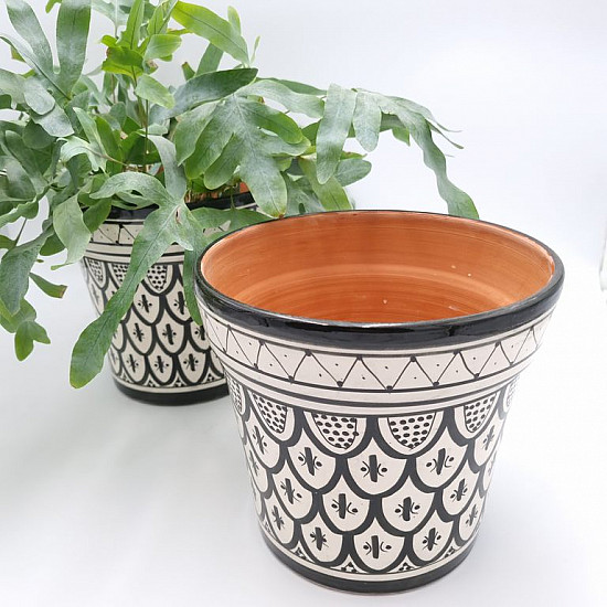 Unik marockansk keramik kruka i svart vit